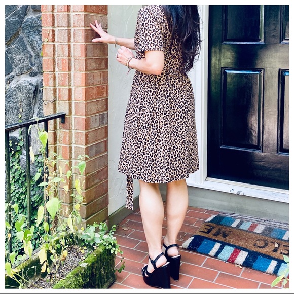 Leopard print tie waist midi dress - Picture 9 of 9